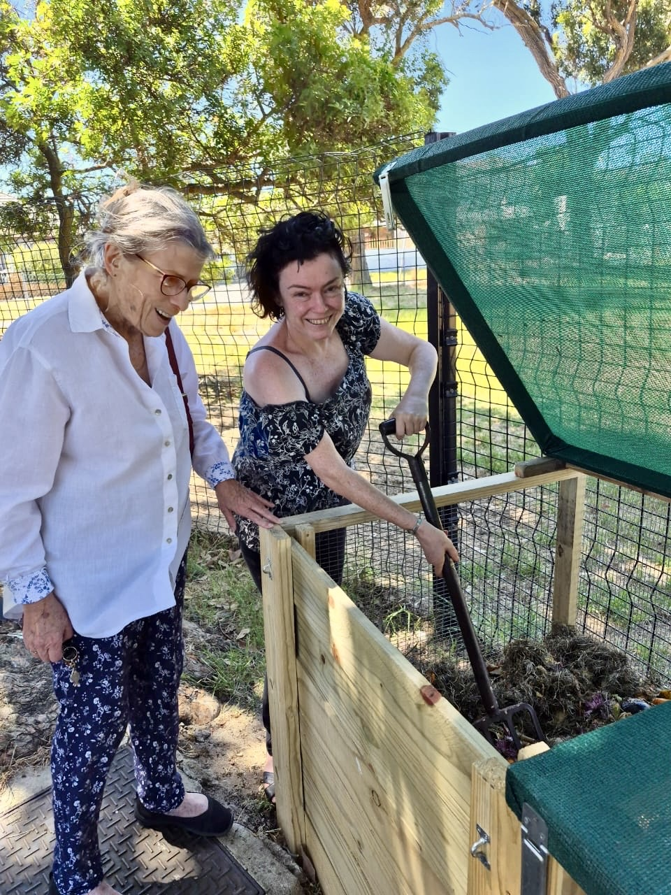 Community members working together in Sybrand Park